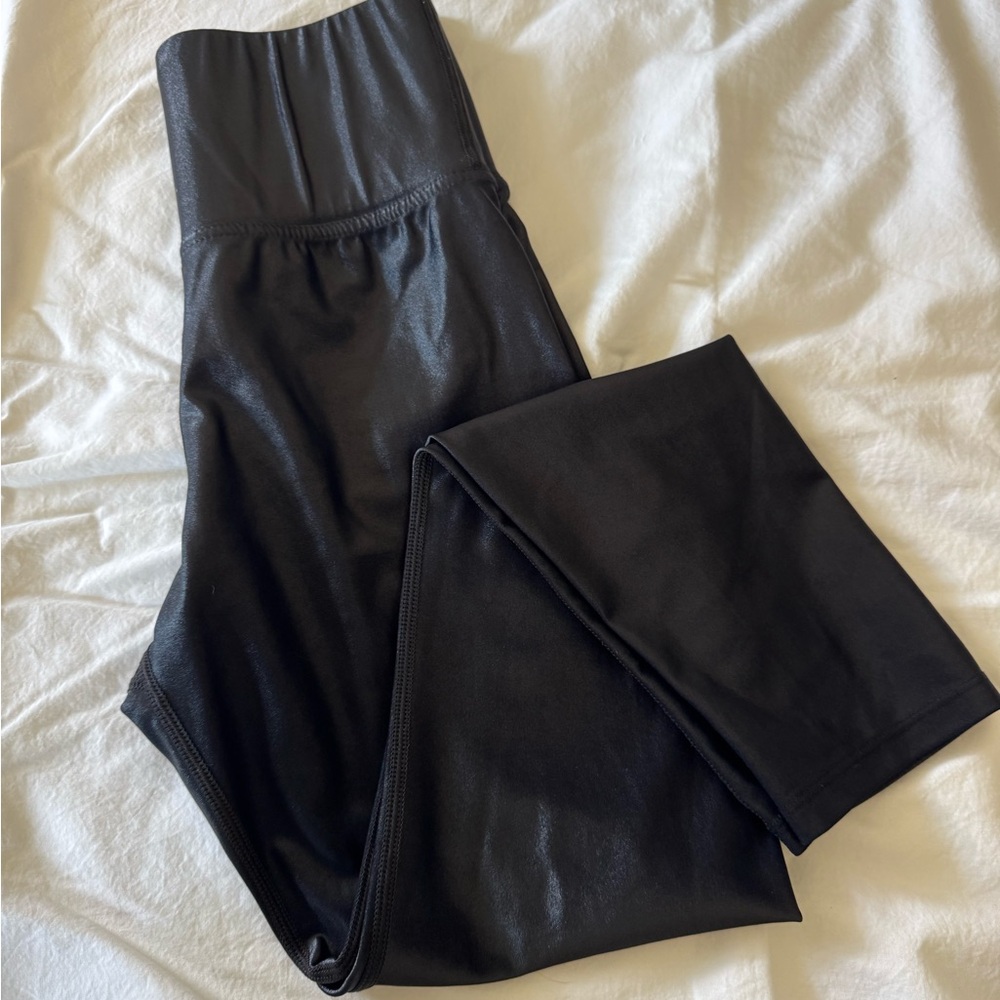 Carbon38 Glossy Black Leggings - Picture 1 of 1